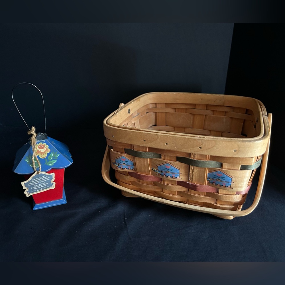 Bird House Basket lot- Basket decorative Bird House